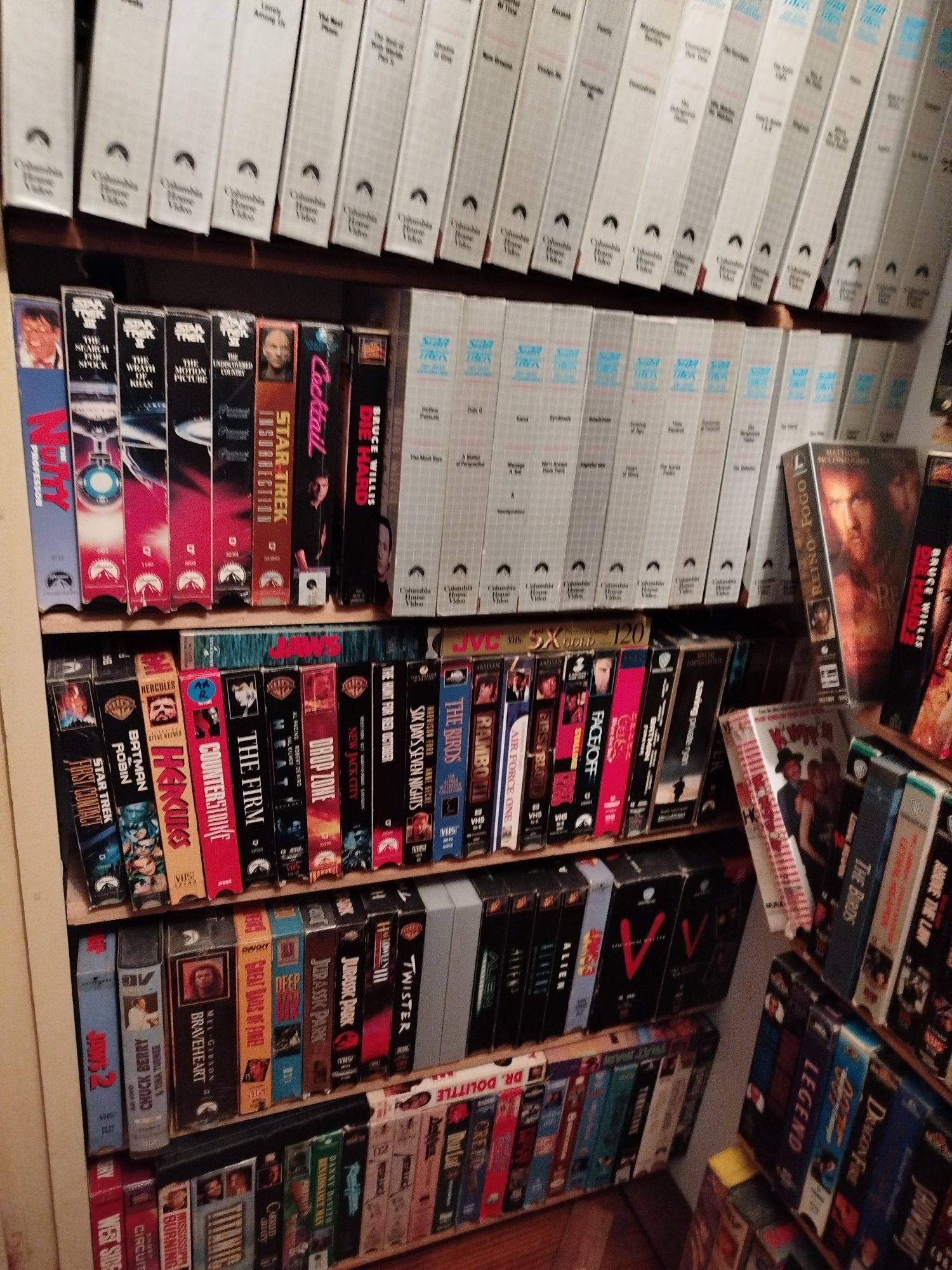 Cassetes VHS sistema pal e nstc