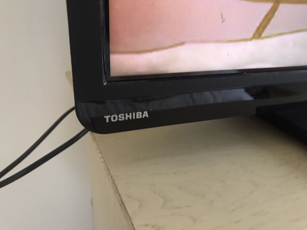 Телевізор Toshiba 40L1343DG