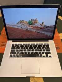 MacBook Pro 15 2014 год. Отличное состояние