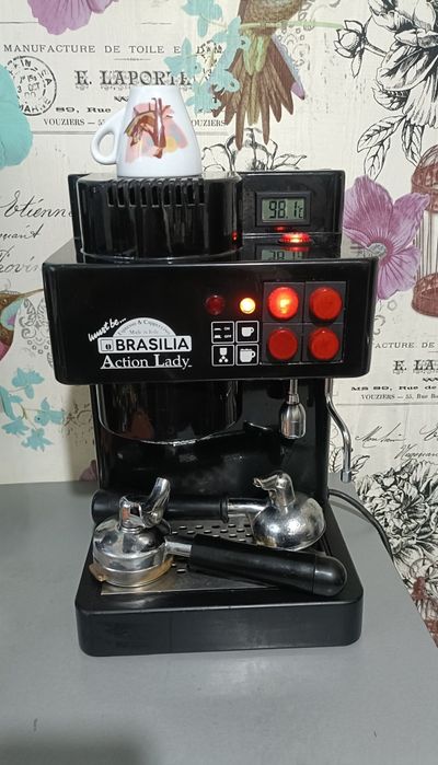 Професійна кавомашина Brasilia кавоварка