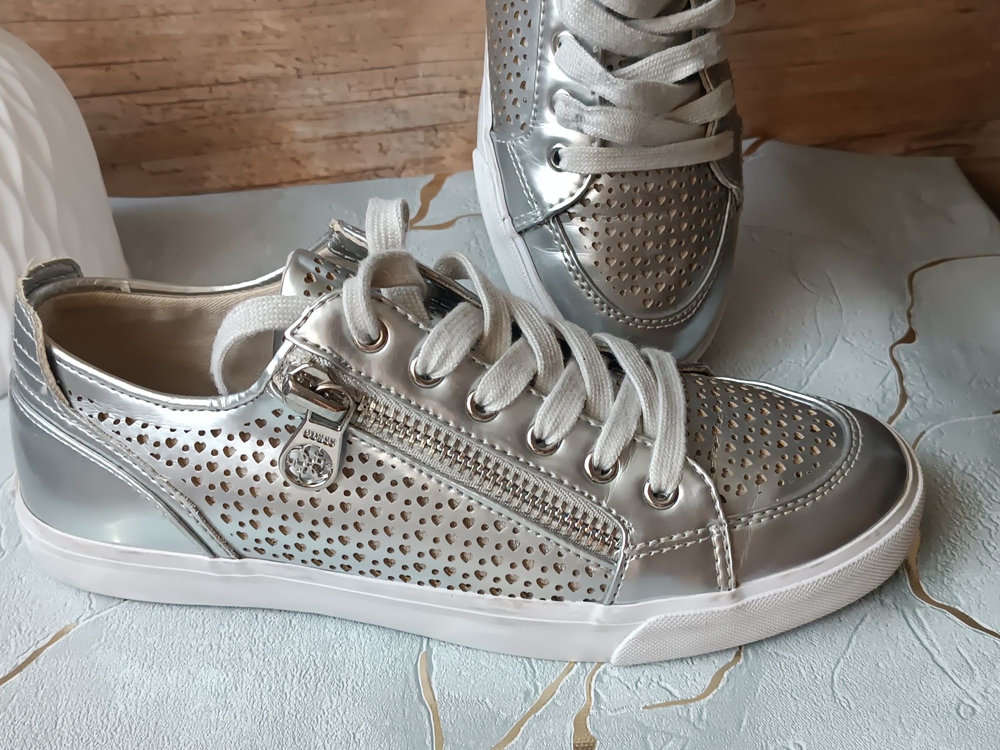 Брендові макасіни Guess. Р 39