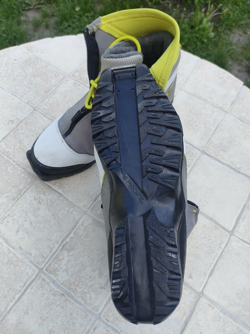 Buty Fischer SNS Profi  narty biegowe r.38