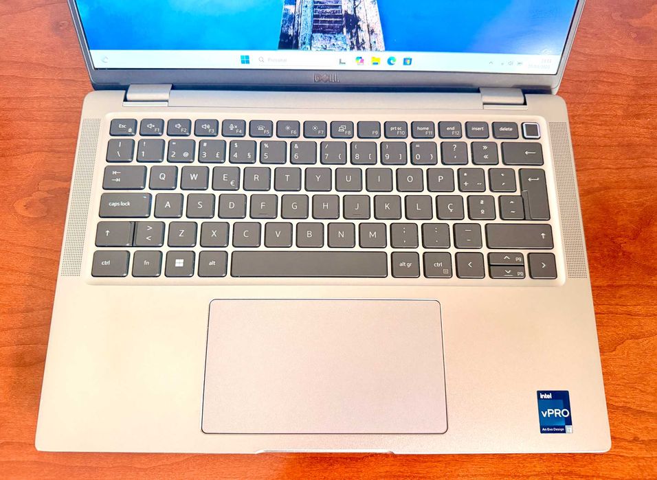 Dell Latitude 7440 14" FullHD+ | i7-1365U | 16GB RAM | 512GB SSD | Warranty |64284539039874121