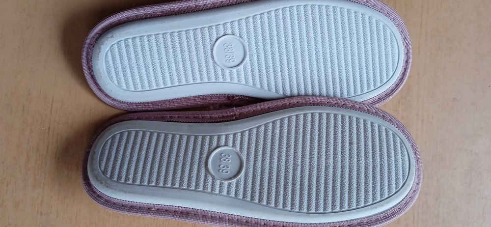 новые женские комнатные тапочки