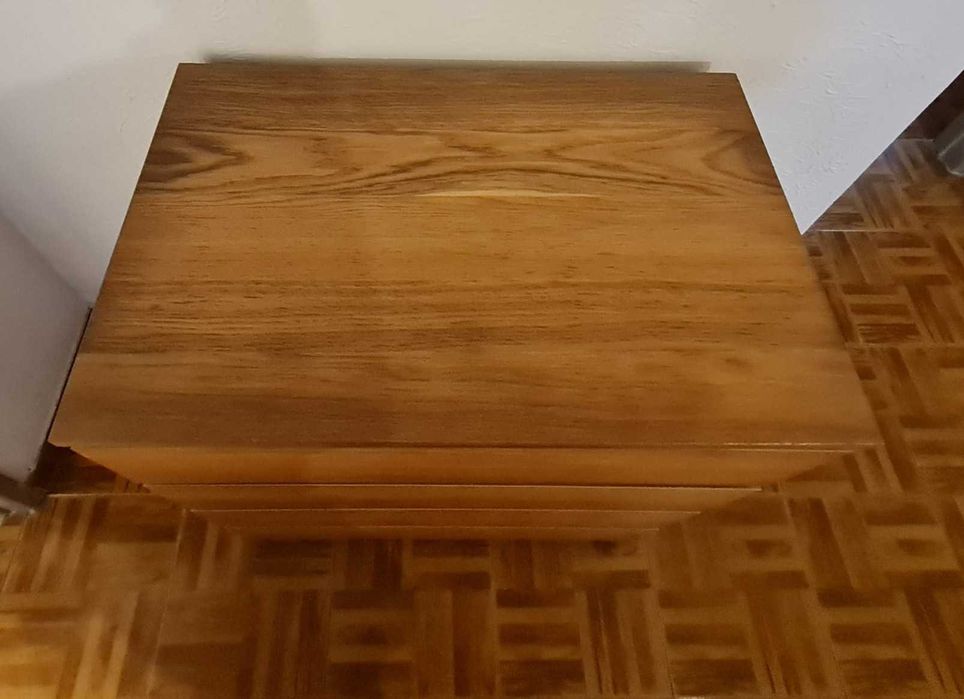 Cómoda MALM c/ 4 gavetas, chapa de carvalho - IKEA