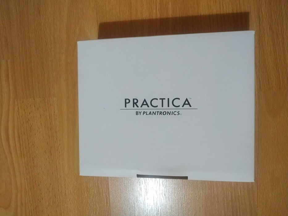 Гарнитура Plantronics Practica