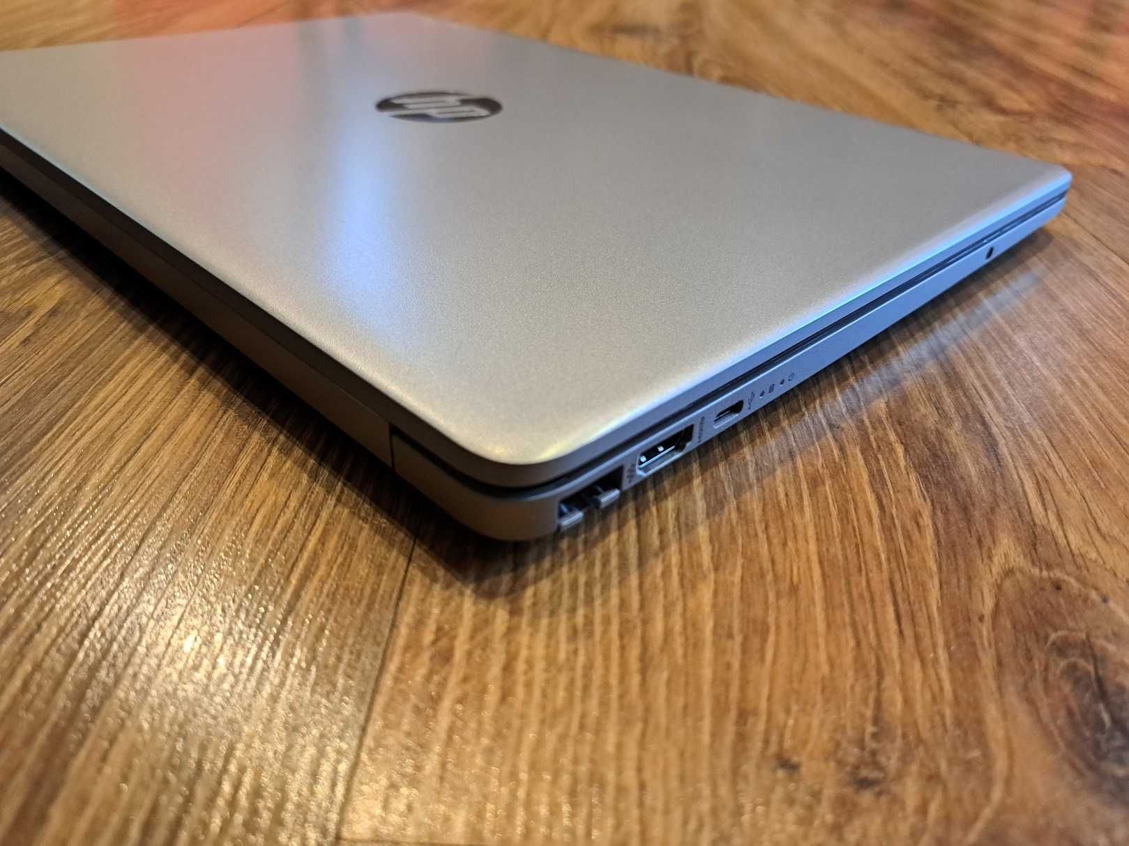 ZADBANY/ Szybki laptop HP, i5 11-gen 4-rdzeniowy, 8GB RAM, SSD 240GB.