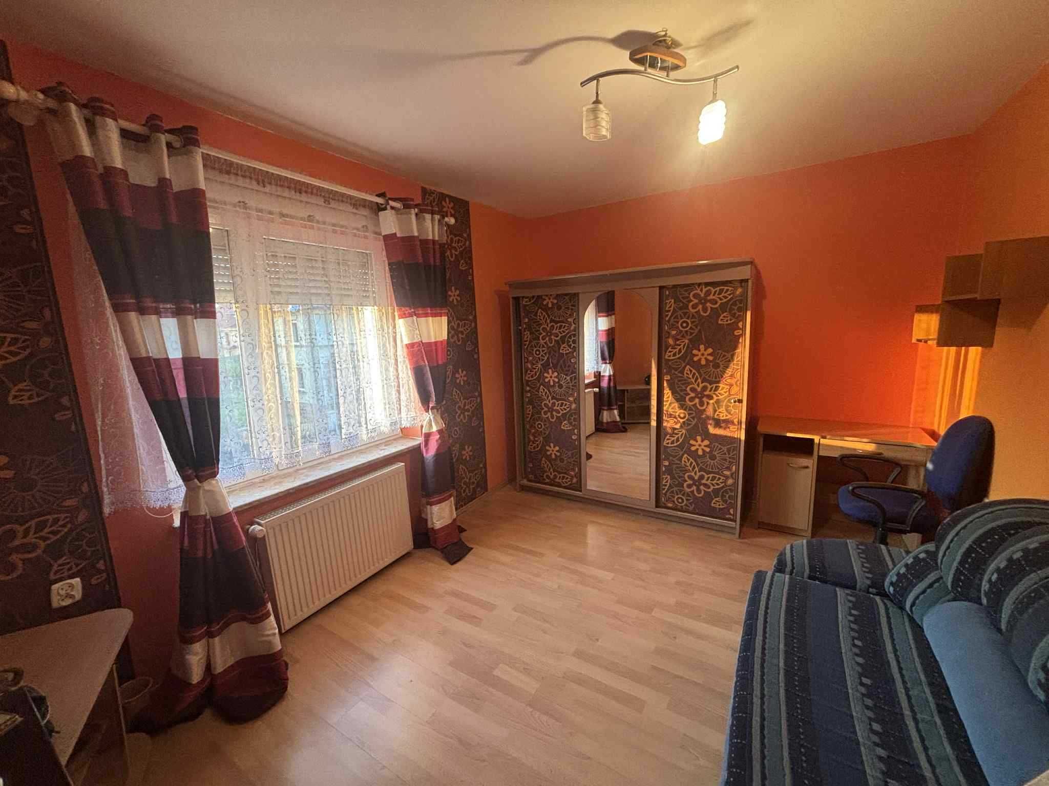 Wynajmę  dom (bliźniak) 140 m2 ` z ogrodkiem