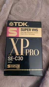 Kaseta super VHS TDK