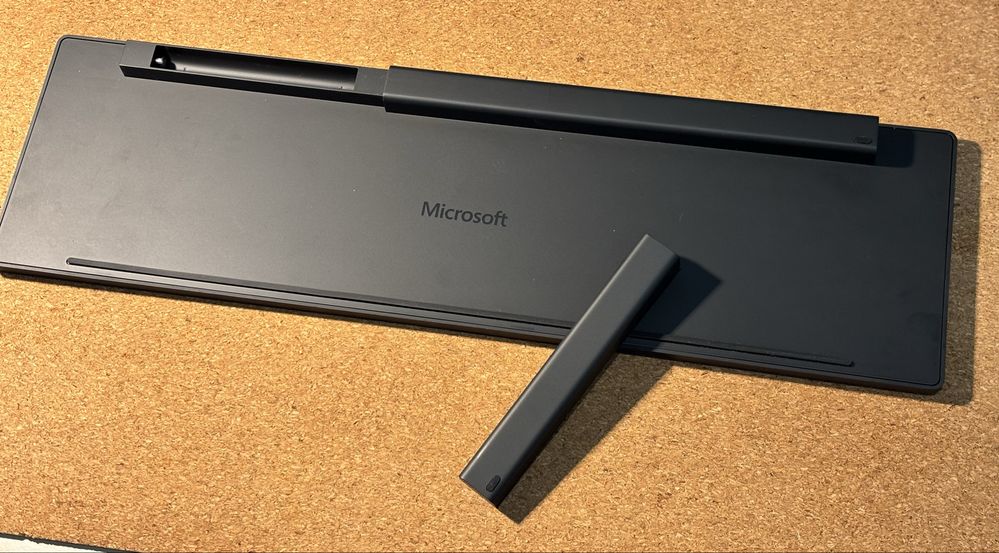 Klawiatura Microsoft Designer bluetooth QWERTZ