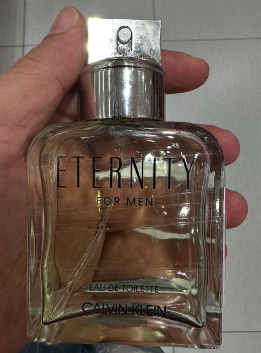 Perfume Calcin Klein novo e selado na caixa 100ml