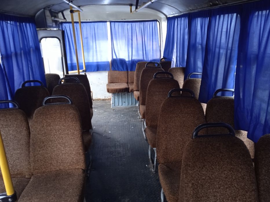 Автобус ,ПАЗ БЕЗ МОТОРА СТОЯВ МОТОР МАН 4.6  D0824 турбо з інтеркулеро