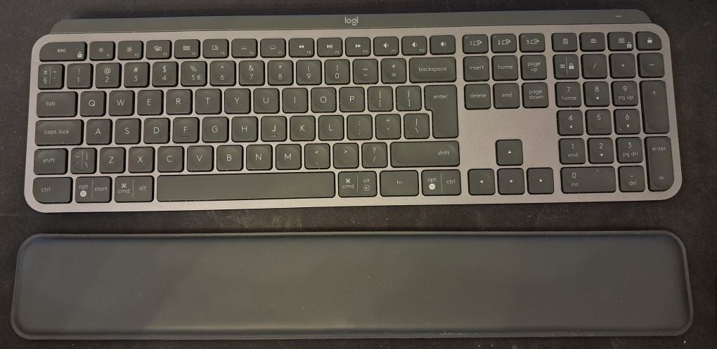 Klawiatura Logitech MX Keys Plus + podpórka pod nadgarstki