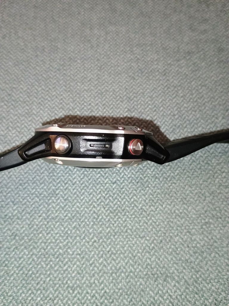 Garmin Fenix 6 + acessórios
