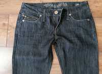 Spodnie jeansowe W28