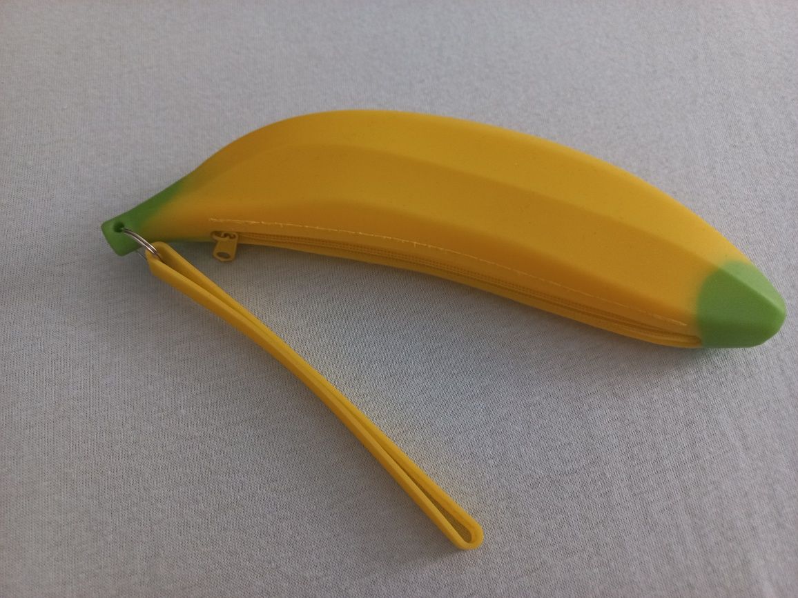 Силікований Банан пенал