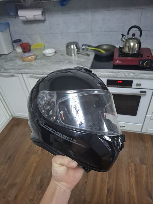 Шоломо MT Helmets