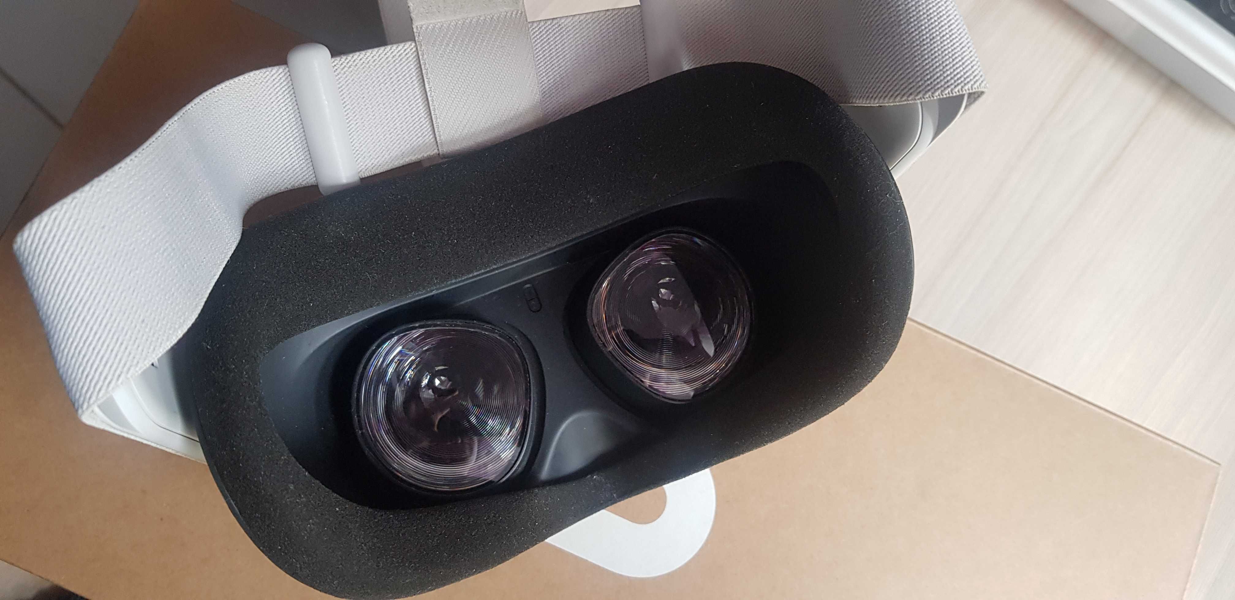 Oculus Quest 2 256GB + fabrycznie nowa nakładka