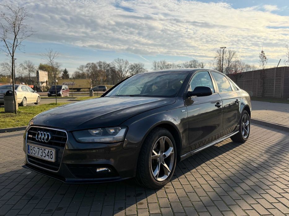 Audi A4 B8 2.0 TDI Sedan Stan bardzo dobry Manual Czarny
