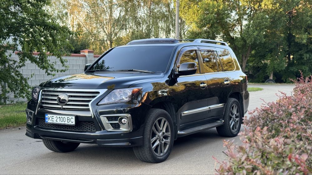Продам свій Lexus LX 570