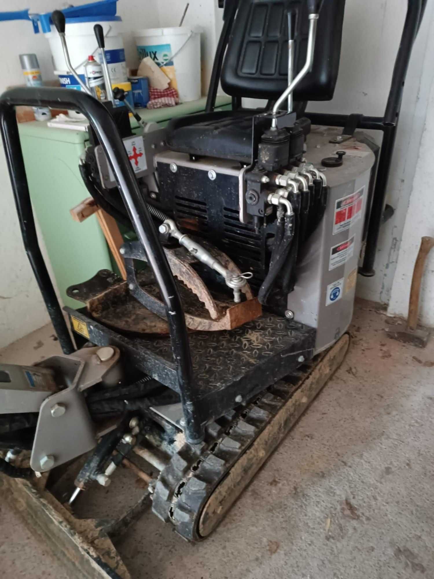MINIKOPARKA samobieżna Jansen MB-1500 wraz z osprzętem.