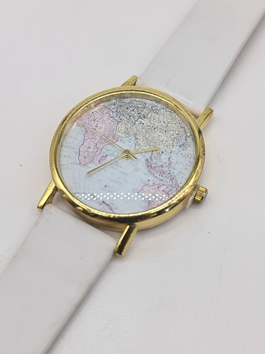 Relógio analógico Donna com mapa mundo