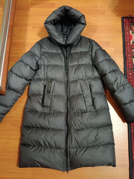 Куртка зимняя, пуховик