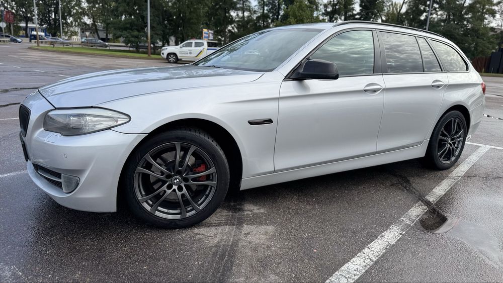 BMW 520d F11 Чудовий Стан! Коричнева кожа, М-кермо, торг!