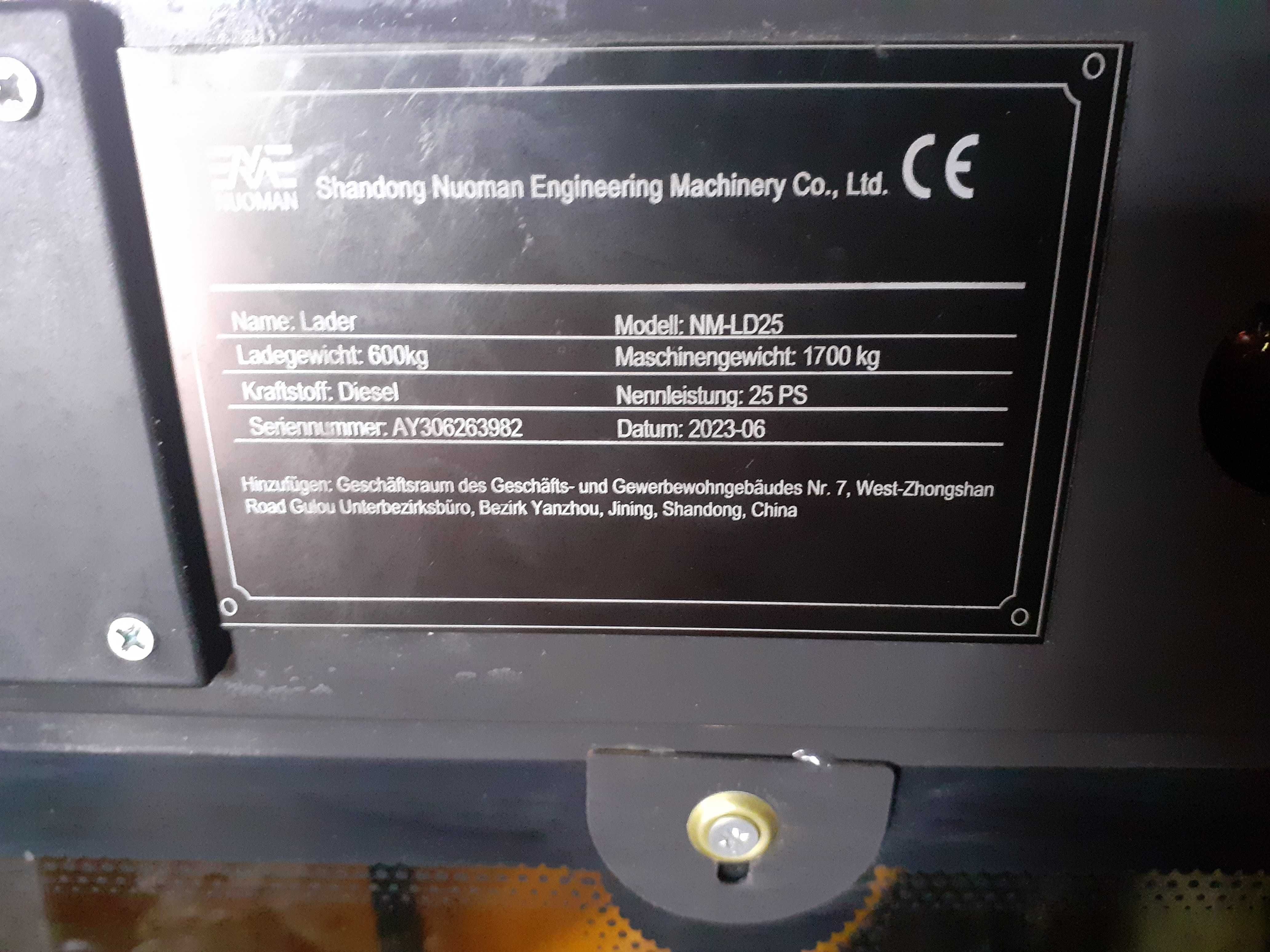 Ładowarka kołowa Loader NM-LD20