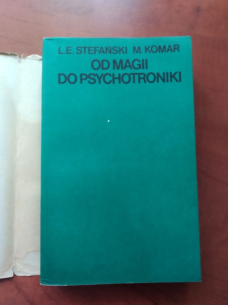 Od magii do psychotroniki- Stefański, Komar