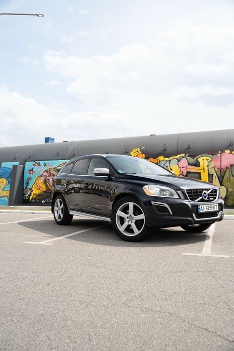 Volvo XC60 2013 2.0 дизель R-design