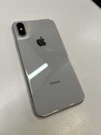 Iphone xs biały 256gb.