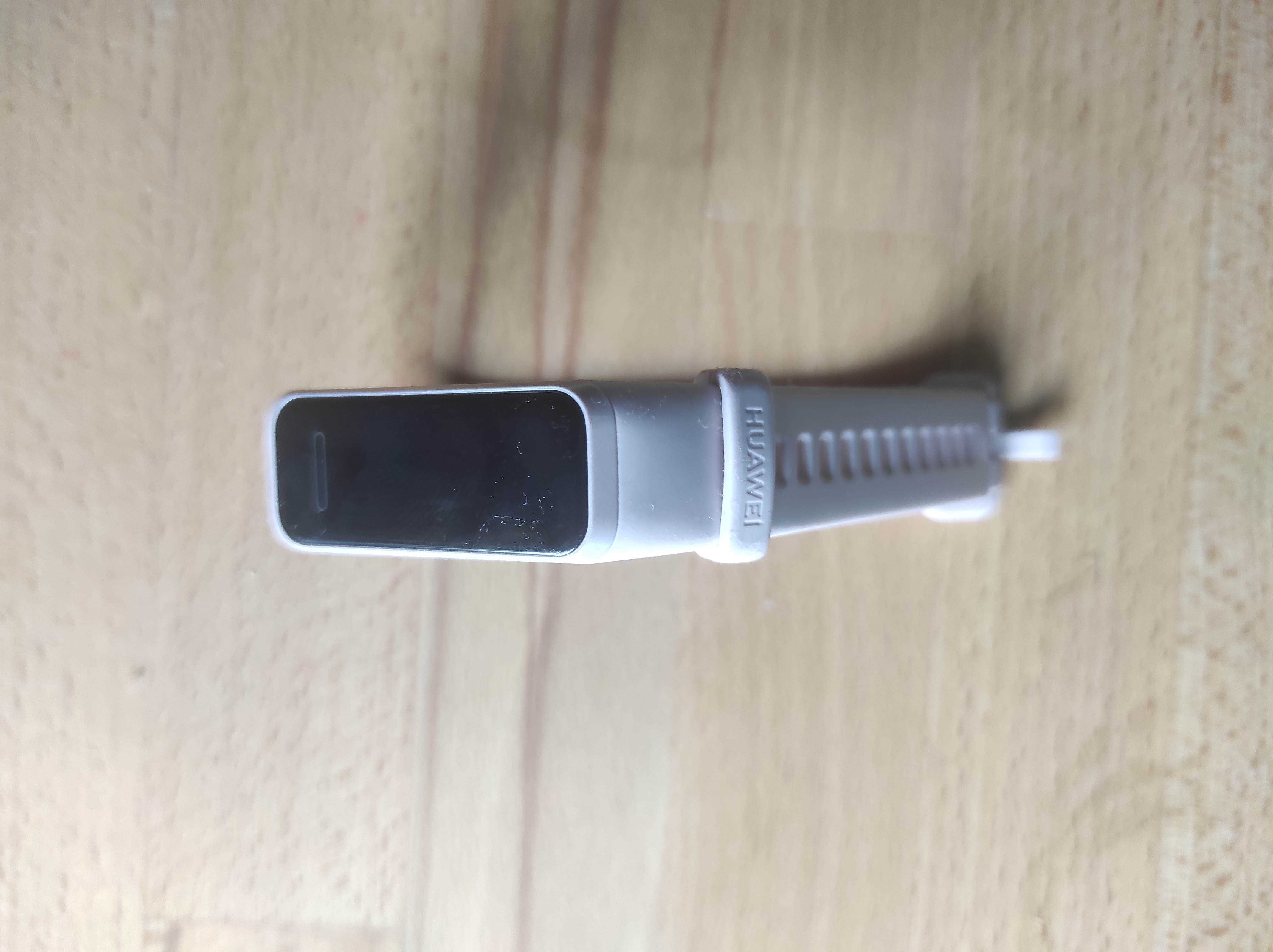 Zegarek Smartwatch SAMSUNG Galaxy Watch 4 + gratis Smartband Huawei