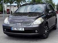Ниссан Тиида 2008 Автомат