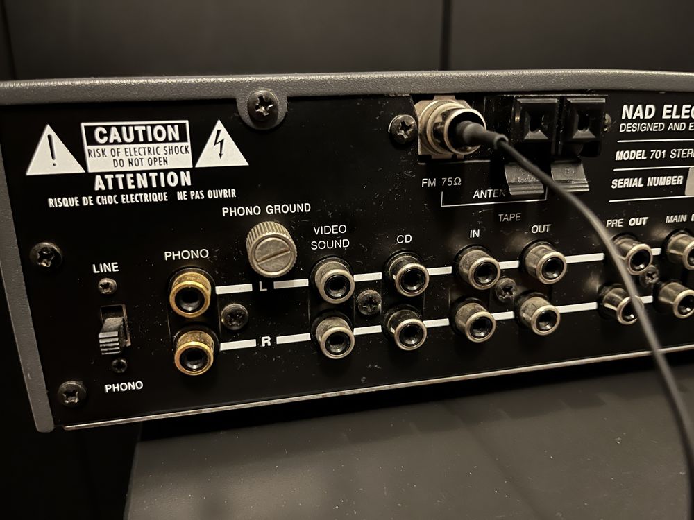 Nad 701 amplituner