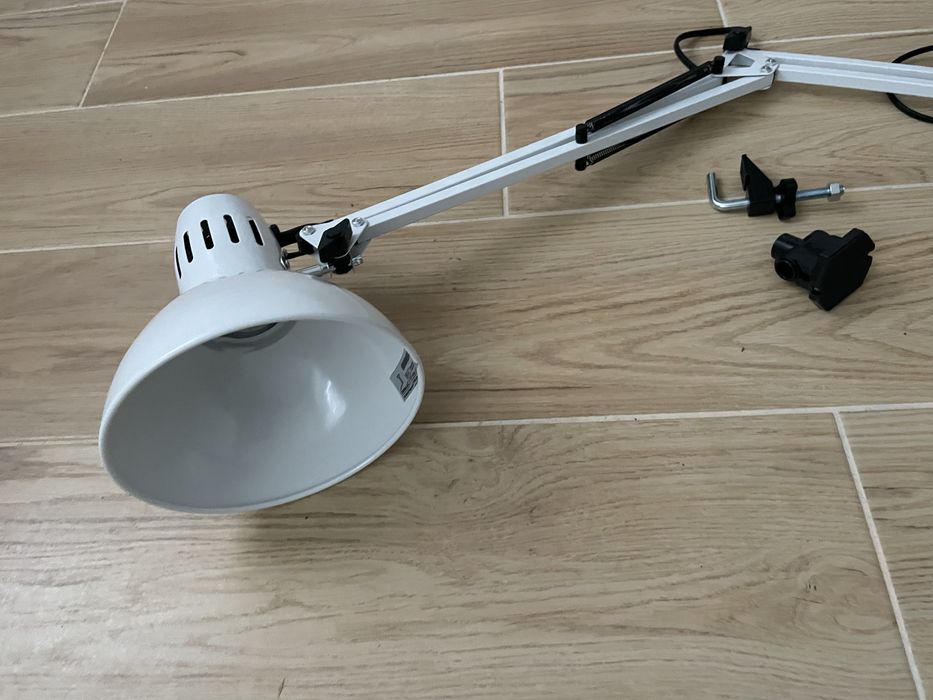Lampka biurkowa kreślarska 90cm regulowana led