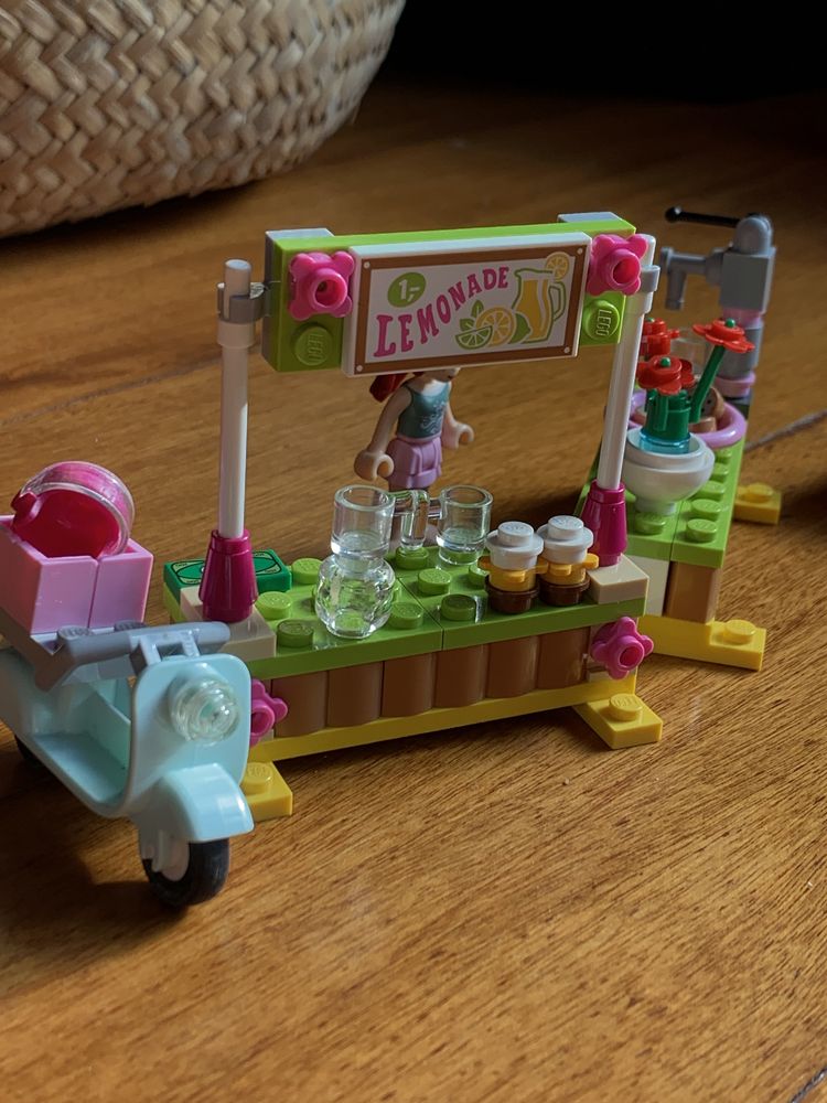 Lego Friends limonada