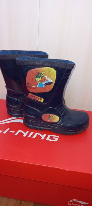 Резиновые сапоги гумові чоботи