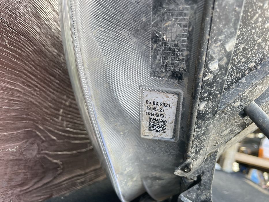 Фари, фара, ліхтарі передні Fiat Doblo 263 Фіат Добло (10-15)