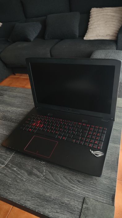 Portátil Gaming Asus ROG FZ50VX