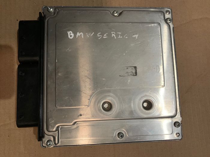 Centralina Motor Bmw 320D E90