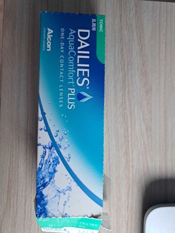 Soczewki kontaktowe Dailies AquaComfort PLUS 1day TORIC -1,25-0,75x180