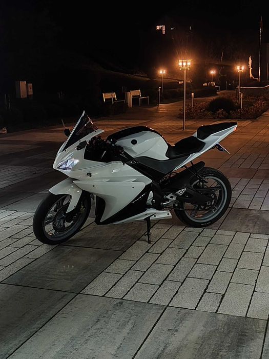 Yamaha YZF-R125 (2009) –  zadbana