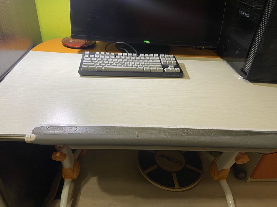 Шкільна парта трансформер