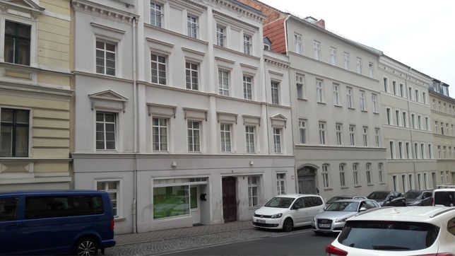 Продам квартиры в Германии г. Герлиц (дешево)