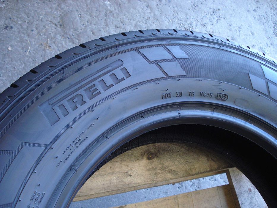 Pirelli Carrier  205/75 r 16 C  2 - sztuki letnie 2022 rok