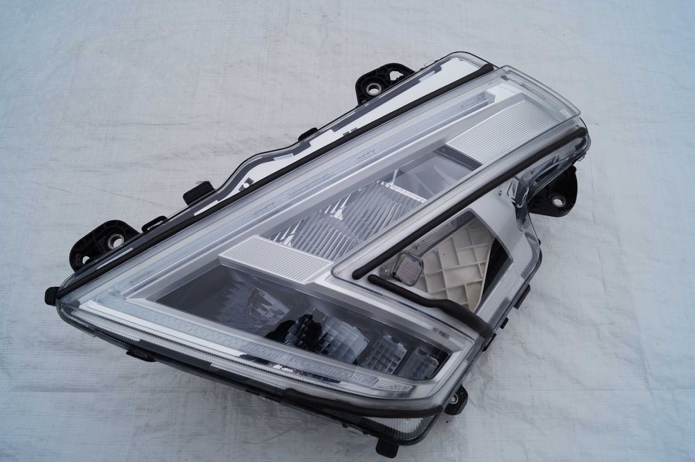 lampa przód przednia lewa volvo fh iii lift full led