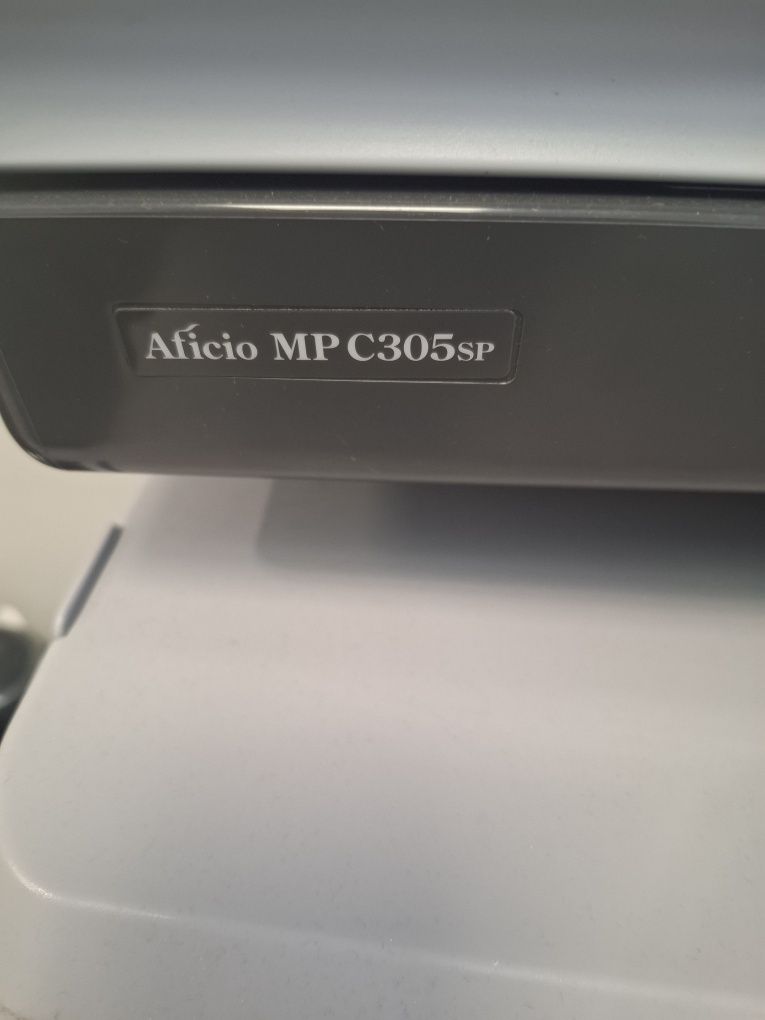 Urządzenie  wielofunkcyjne  Ricoch  aficio MP C305sp