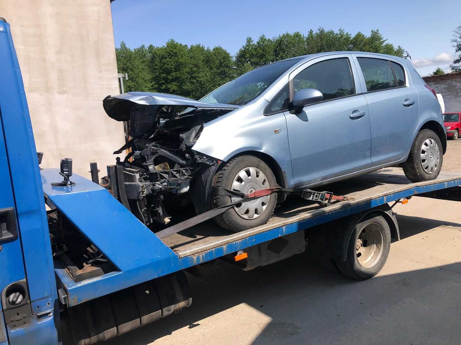 Na części drzwi/tylny zderzak opel corsa D 1.2 kod lakieru: Z21C