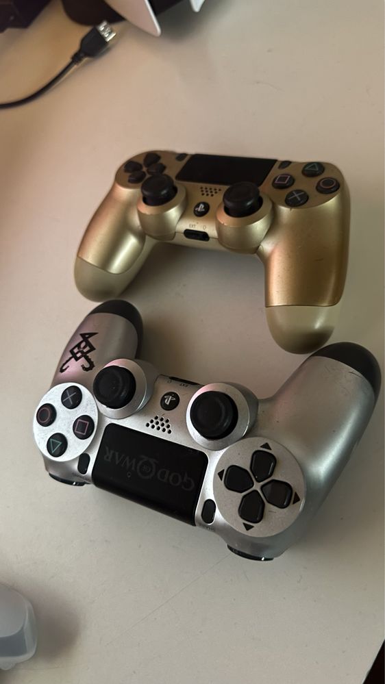 PS4 Pro 1 Terabyte